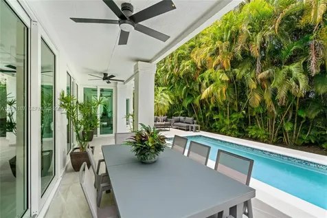 4621 NW 93rd Doral Court Doral FL 33178