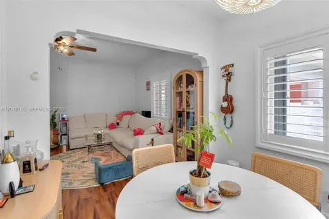 3151 NW Flagler Terrace Miami FL 33125