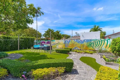 3151 NW Flagler Terrace Miami FL 33125