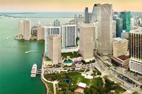 325 S Biscayne Miami FL 33131