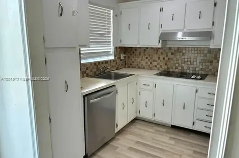 609 S State Road 7 Margate FL 33068