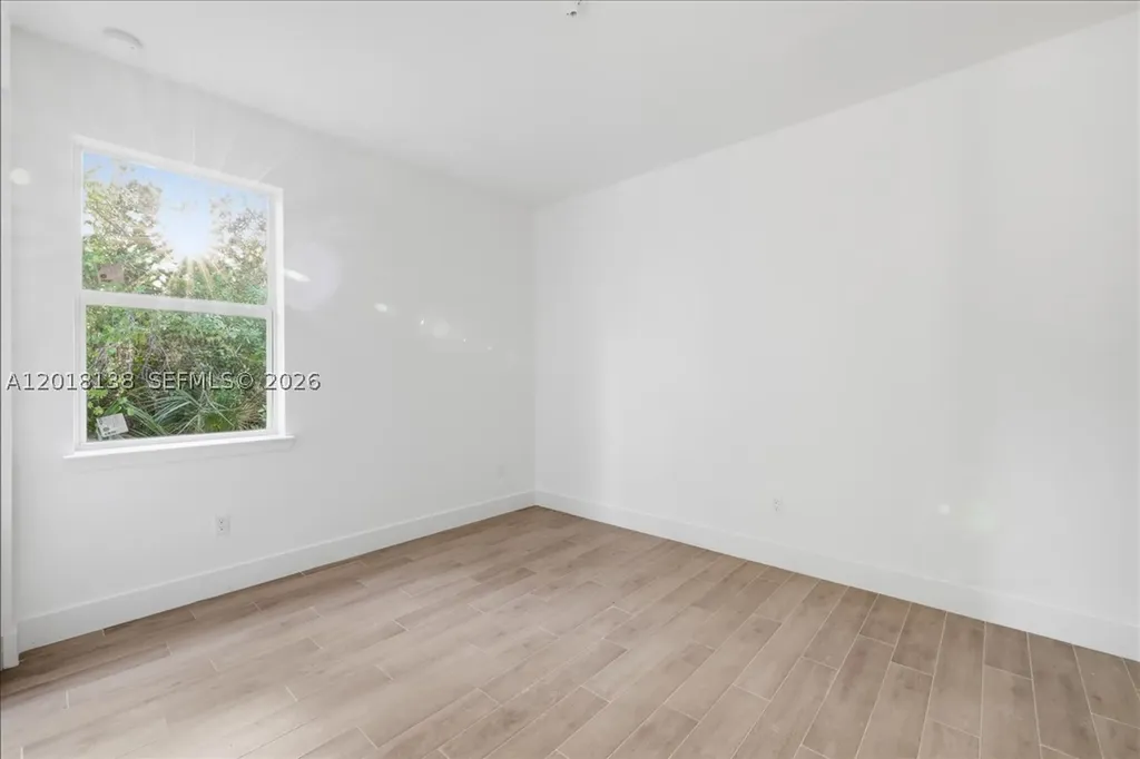 500 Sunset Road N Other City - In The State Of Florida FL 33947