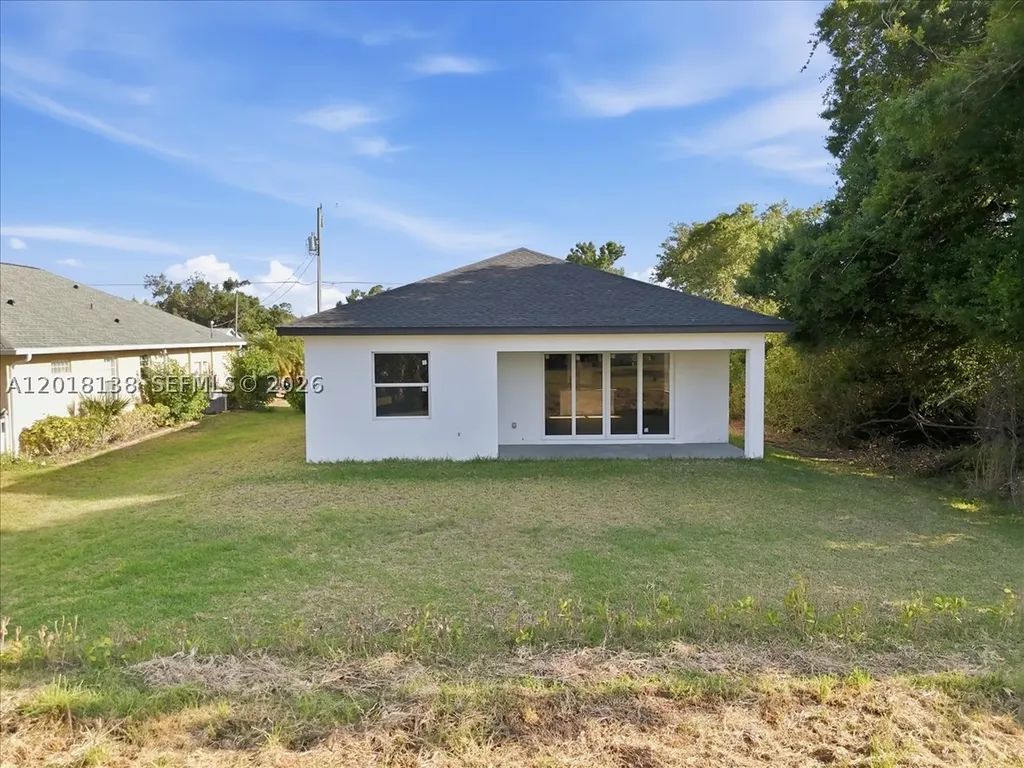 500 Sunset Road N Other City - In The State Of Florida FL 33947