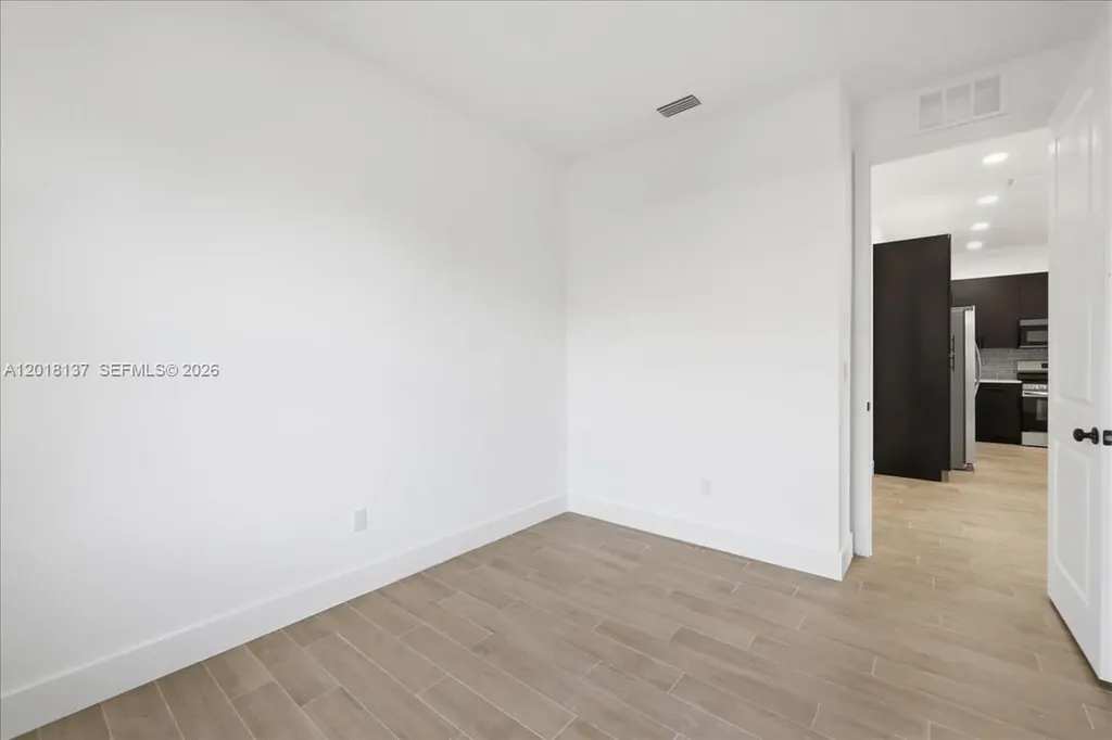 500 Sunset Road N Other City - In The State Of Florida FL 33947