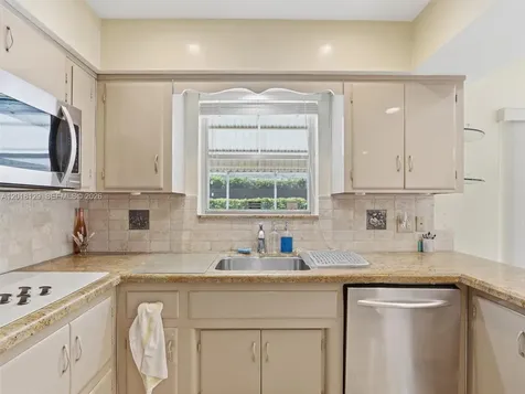 3222 Wilson Street Hollywood FL 33021