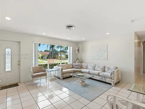 3222 Wilson Street Hollywood FL 33021
