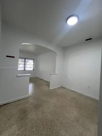 Miami FL 33125