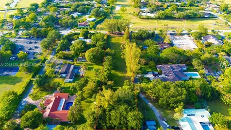 9840 SW 104th Street Miami FL 33176