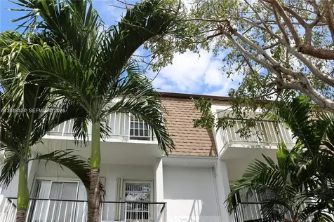 9611 SW 77th Avenue Miami FL 33156