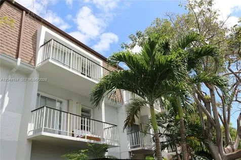 9611 SW 77th Avenue Miami FL 33156