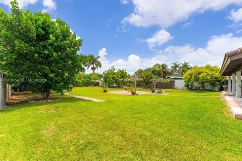 3285 SW 132nd Avenue Miami FL 33175