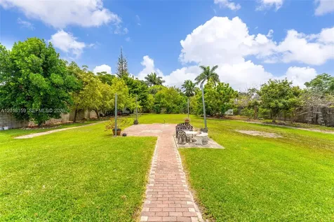 3285 SW 132nd Avenue Miami FL 33175