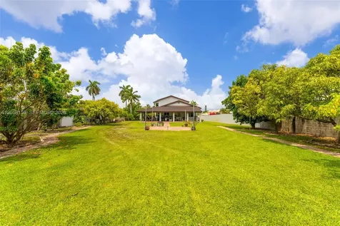 3285 SW 132nd Avenue Miami FL 33175
