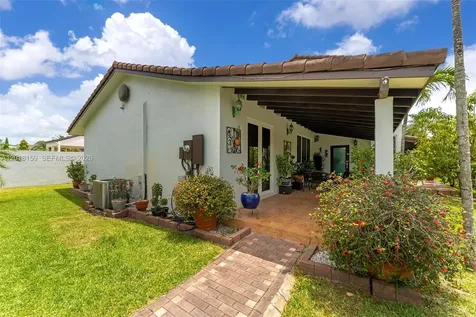 3285 SW 132nd Avenue Miami FL 33175