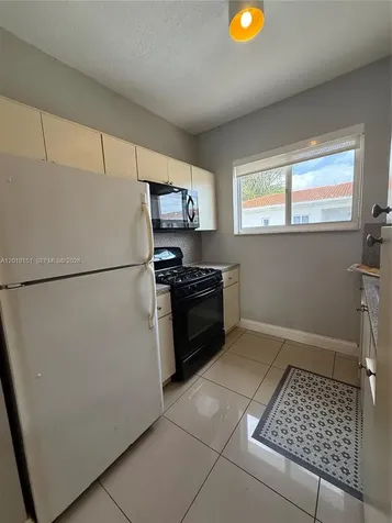 7710 Harding Avenue Miami Beach FL 33141