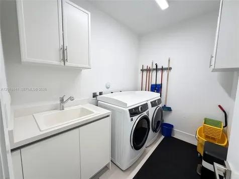 16786 Natures Way Weston FL 33326