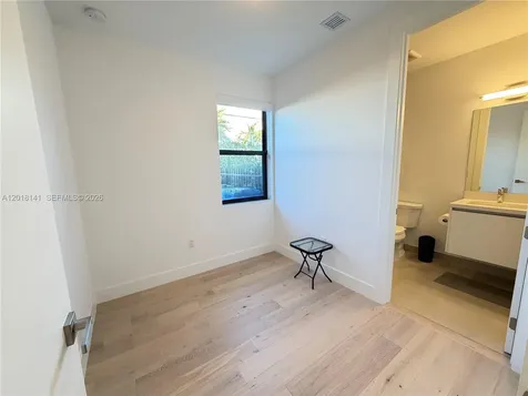 16786 Natures Way Weston FL 33326
