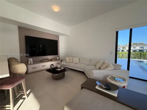 16786 Natures Way Weston FL 33326
