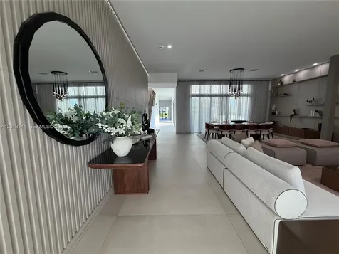 16786 Natures Way Weston FL 33326