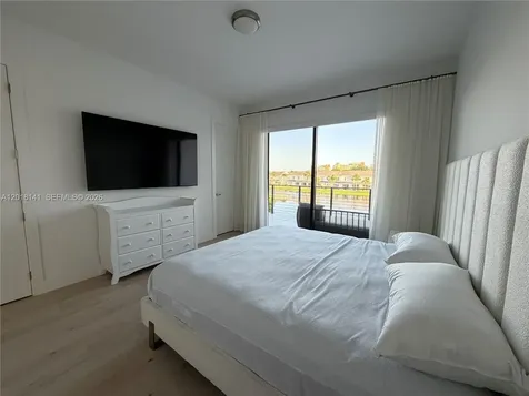 16786 Natures Way Weston FL 33326