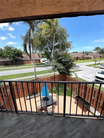 192 Springdale Circle Palm Springs FL 33461