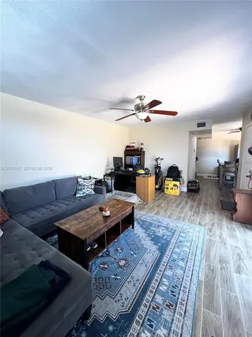 192 Springdale Circle Palm Springs FL 33461