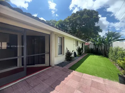 1004 San Remo Circle Homestead FL 33035