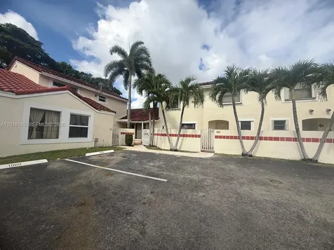 1004 San Remo Circle Homestead FL 33035