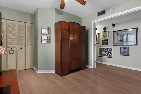 6841 SW 147th Avenue Miami FL 33193