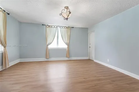 6841 SW 147th Avenue Miami FL 33193