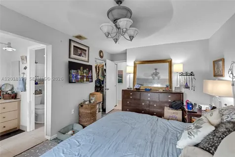 19903 NW 67th Court Hialeah FL 33015