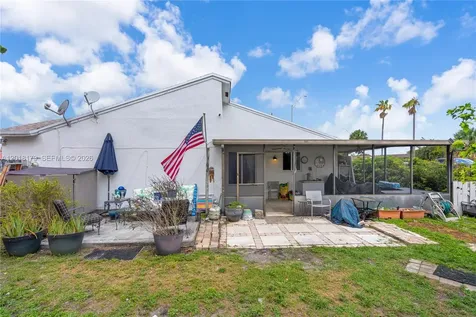 19903 NW 67th Court Hialeah FL 33015