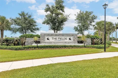 4620 San Fratello Circle Lake Worth FL 33467
