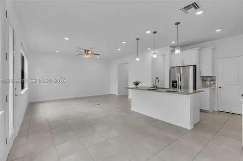 4620 San Fratello Circle Lake Worth FL 33467