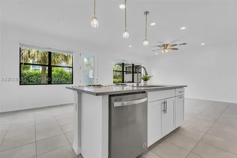 4620 San Fratello Circle Lake Worth FL 33467