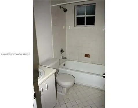 365 SW 86th Avenue Pembroke Pines FL 33025