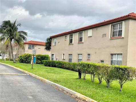 365 SW 86th Avenue Pembroke Pines FL 33025