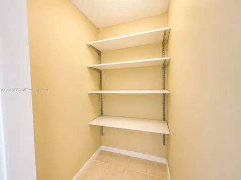 2151 NW 77th Way Pembroke Pines FL 33024