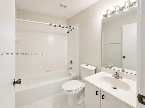 2151 NW 77th Way Pembroke Pines FL 33024