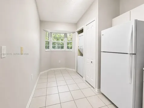 2151 NW 77th Way Pembroke Pines FL 33024