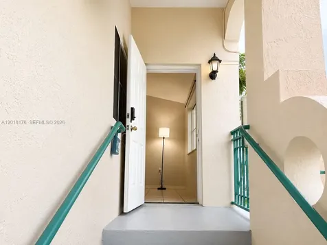 2151 NW 77th Way Pembroke Pines FL 33024