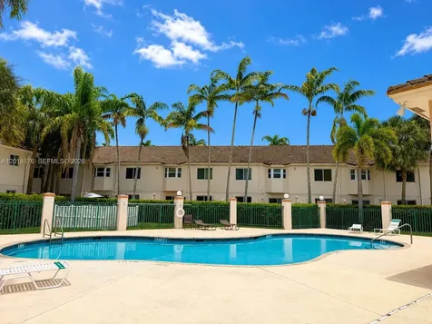 2151 NW 77th Way Pembroke Pines FL 33024
