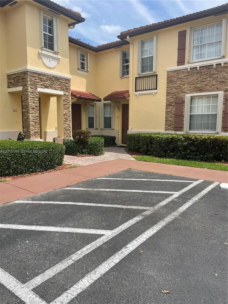 1490 NE 33rd Avenue Homestead FL 33033