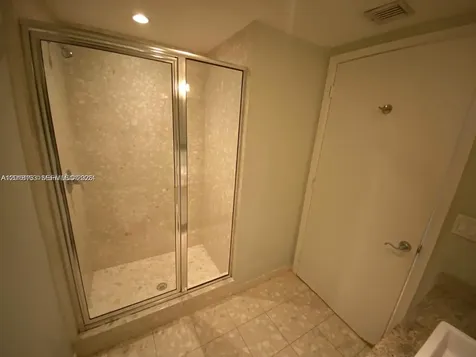 185 SW 7th Street Miami FL 33130