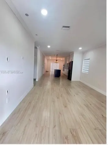 897 E 20th Street Hialeah FL 33013