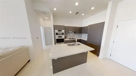 7825 NW 107th Avenue Doral FL 33178