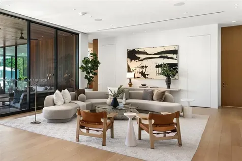 1420 W 23rd Street Miami Beach FL 33140