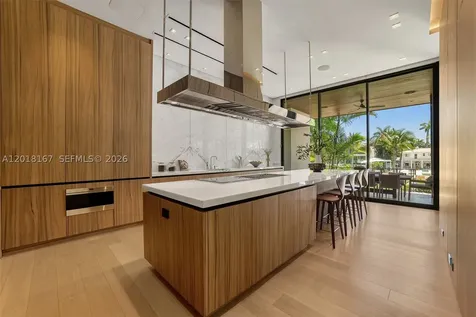 1420 W 23rd Street Miami Beach FL 33140