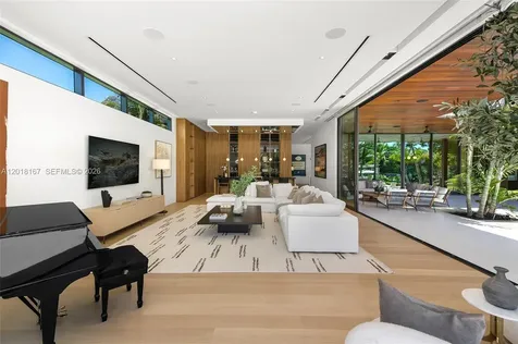 1420 W 23rd Street Miami Beach FL 33140