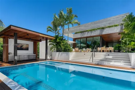 1420 W 23rd Street Miami Beach FL 33140
